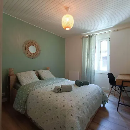 Appartement Joli cocon en hyper centre à Loudéac Extérieur photo